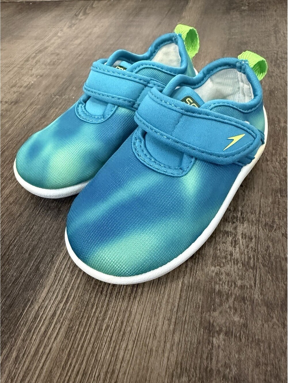 Toddler Speedo Water Shoes - Blue Green - Size Small 5-6 Kids